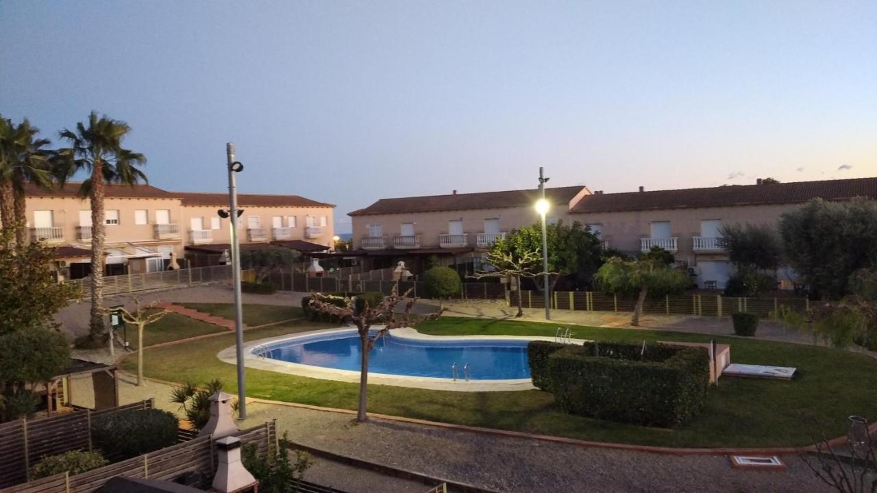 Fantastica Casa Con Piscina Y Playa ,Torredembarra-Tarragona Villa Pobla de Montornés Exterior foto