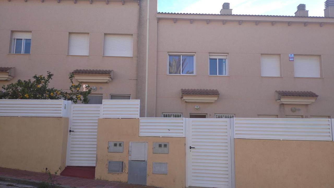 Fantastica Casa Con Piscina Y Playa ,Torredembarra-Tarragona Villa Pobla de Montornés Exterior foto